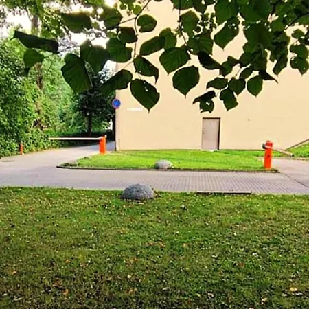 My Apartement, 3 Tuba, Privaatne Sissekaeik