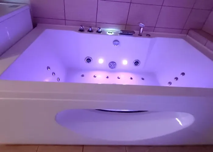 My Apartement, 3 Tuba, Privaatne Sissekaeik Tartu